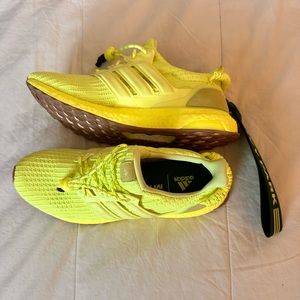 IvyPark Adidas Ultraboost, electric green, 10